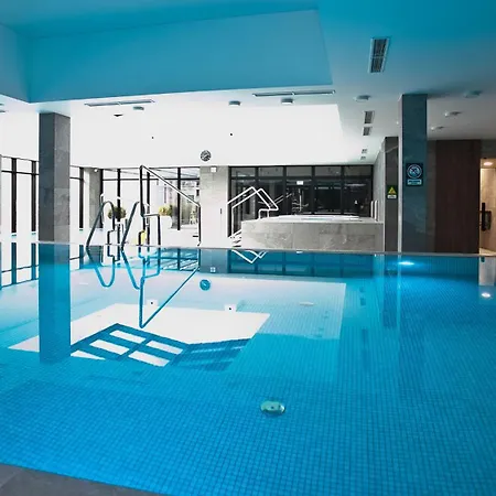 420 Port Basen & Jacuzzi *