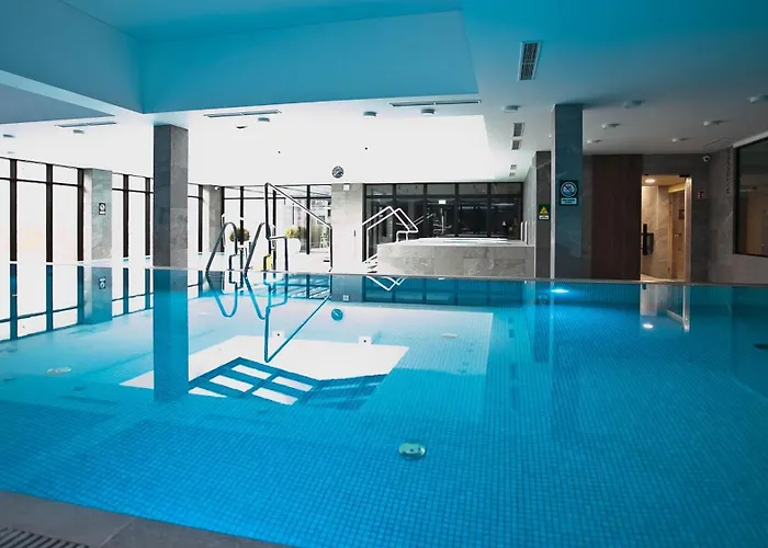 420 Port Basen & Jacuzzi *