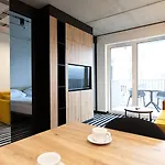 420 Port Basen & Jacuzzi Apartamento *