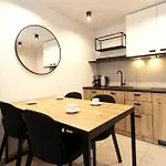 420 Port Basen & Jacuzzi Apartamento