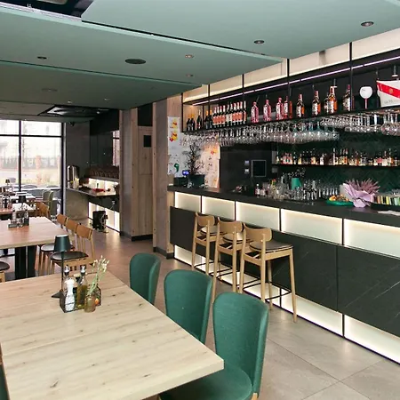 420 Port Basen & Jacuzzi Apartment Kolobrzeg