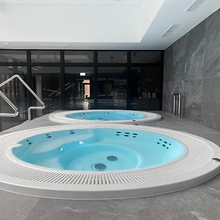 Apartment 420 Port Basen & Jacuzzi *