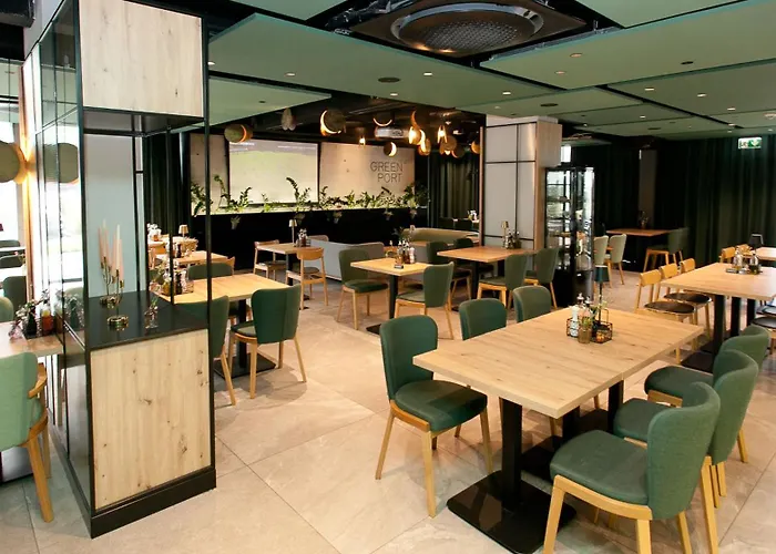 420 Port Basen & Jacuzzi Appartamento