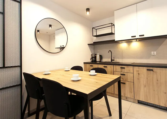 420 Port Basen & Jacuzzi Appartamento